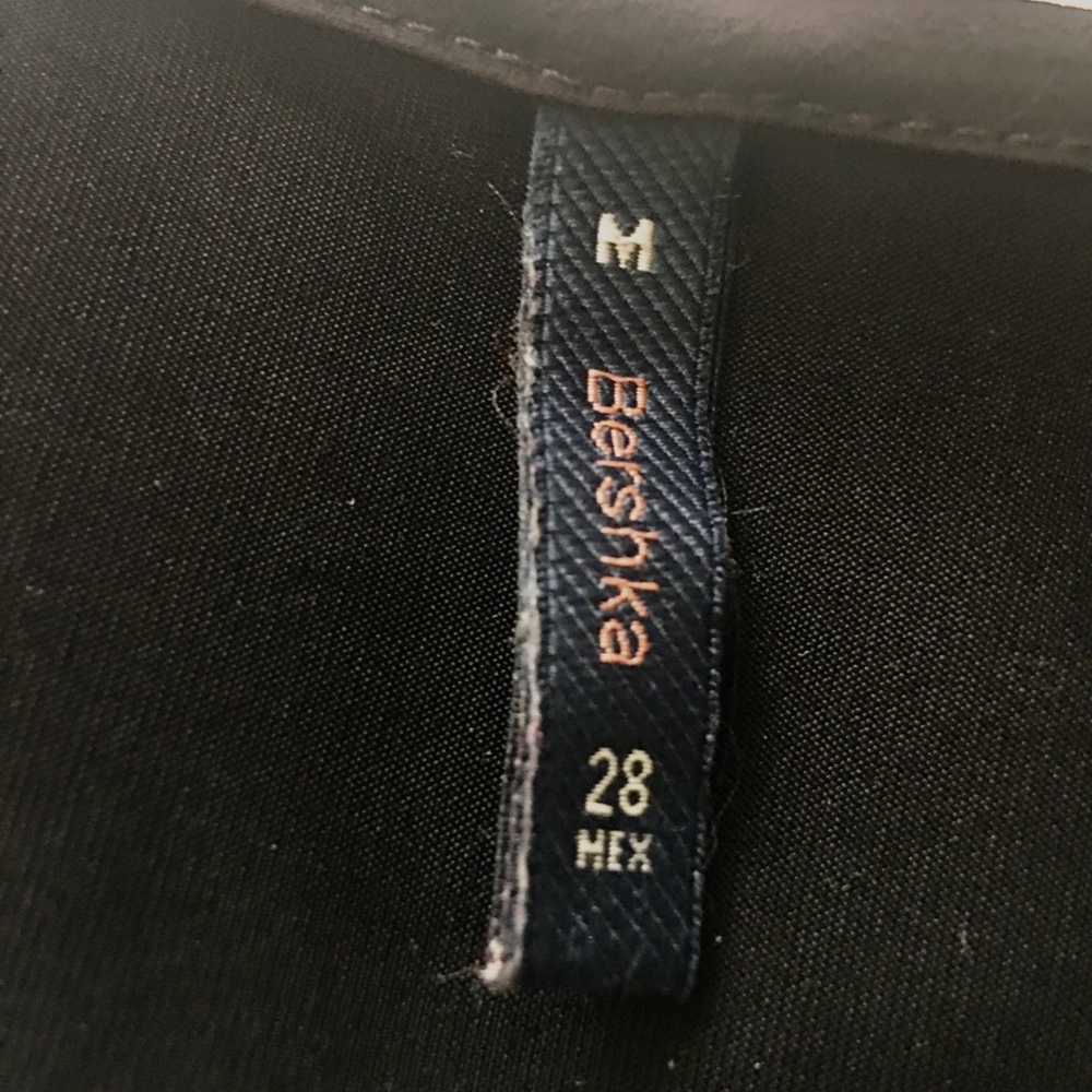 BERSHKA - Picture 5 of 5
